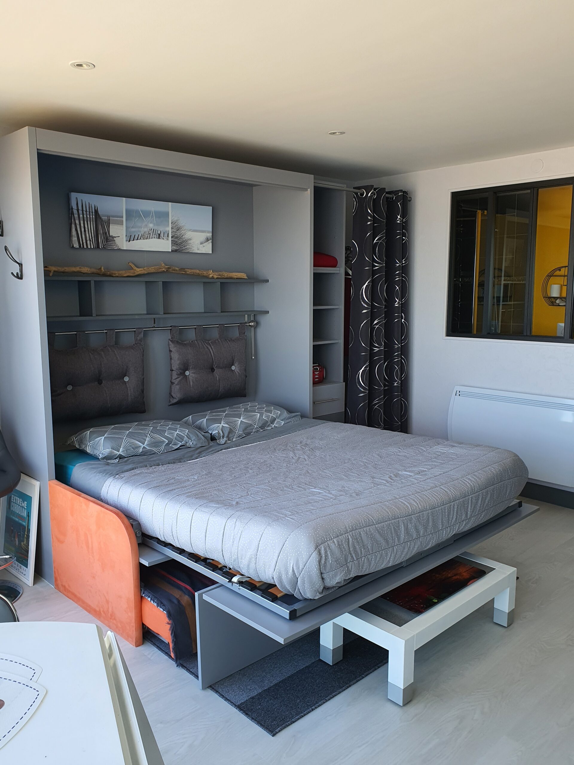 Le lit "queen size" (160x200) escamotable